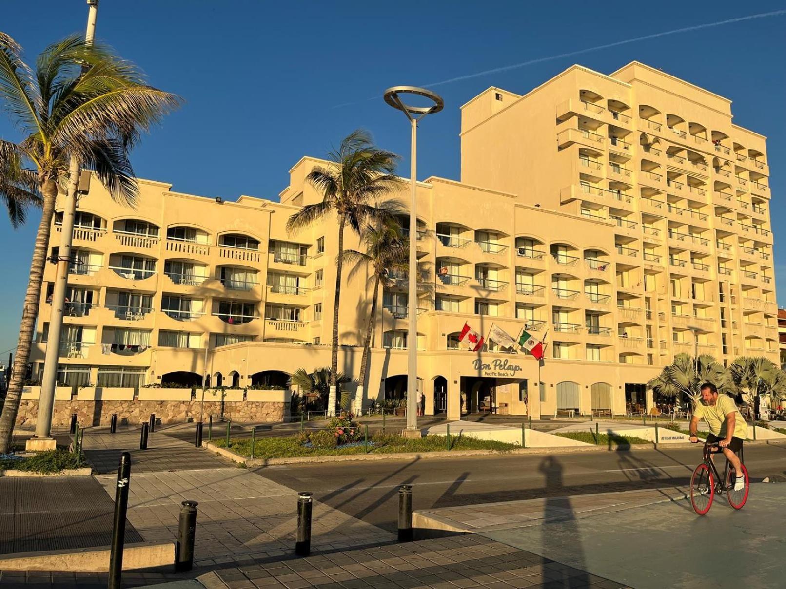 Don Pelayo Pacific Beach Mazatlán Buitenkant foto